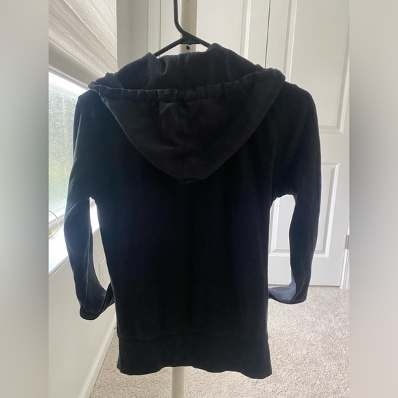 Black pact hoodie - Picture 3 of 8